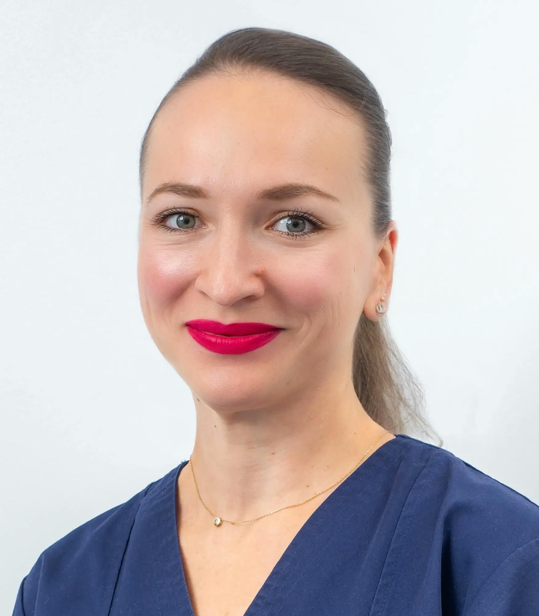 Andreea Jugravu Luchiniuc - Medic specialist Ortodont in Galati